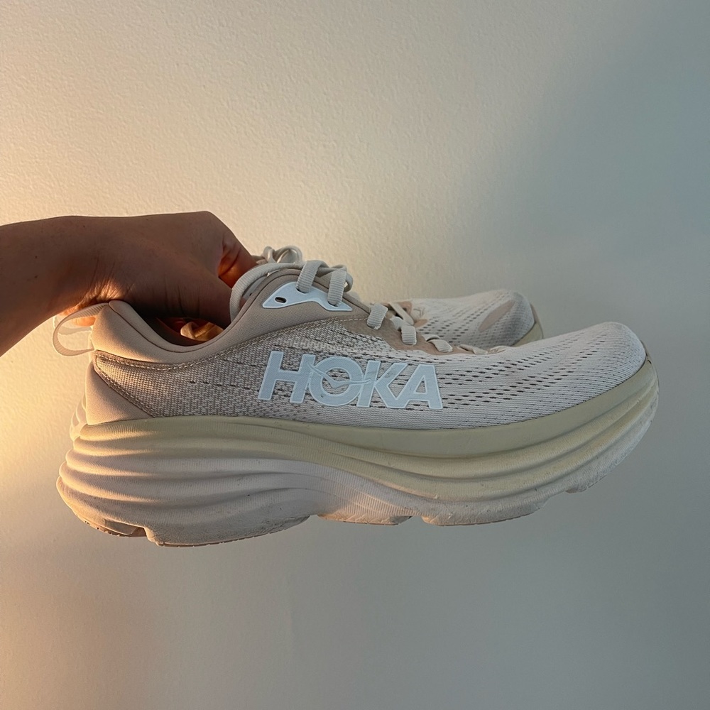 Hoka Bondi 8